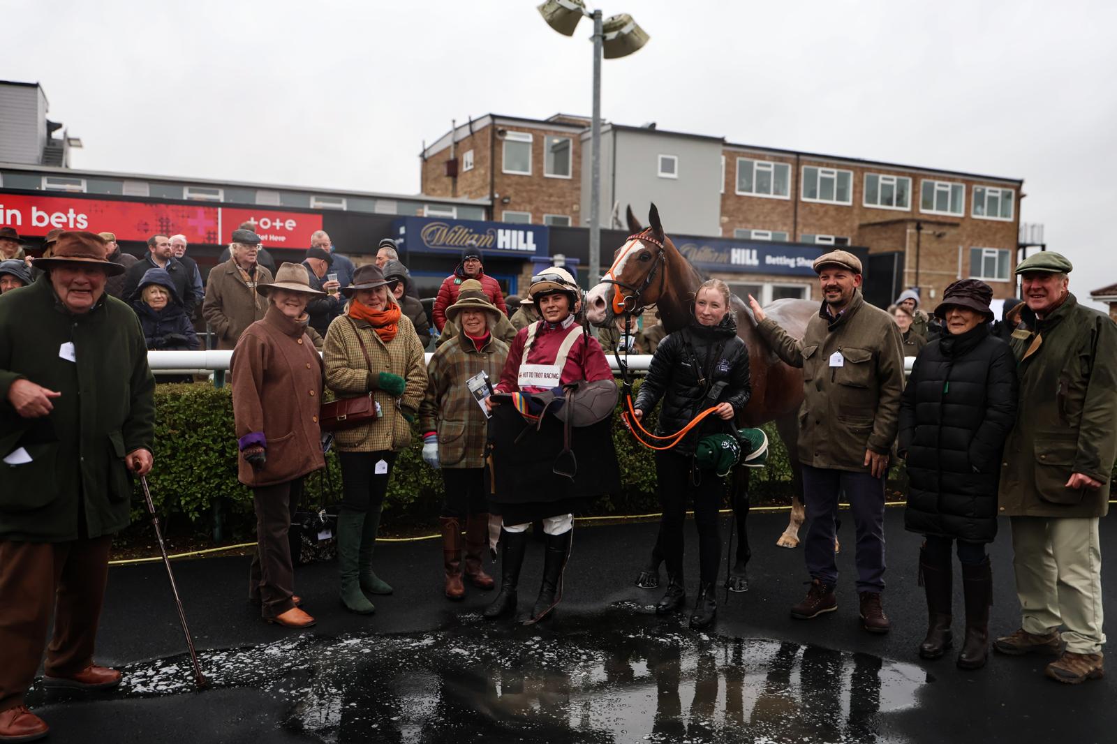 Molto Bene & Winning Connections